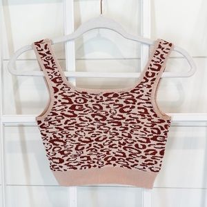 Cheetah print cropped tank top
